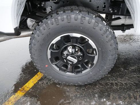 New 2026 Ford F350 XLT w/ Tremor Off-Road Package image 9