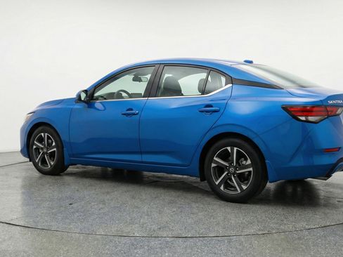 Used 2025 Nissan Sentra SV FWD image 6