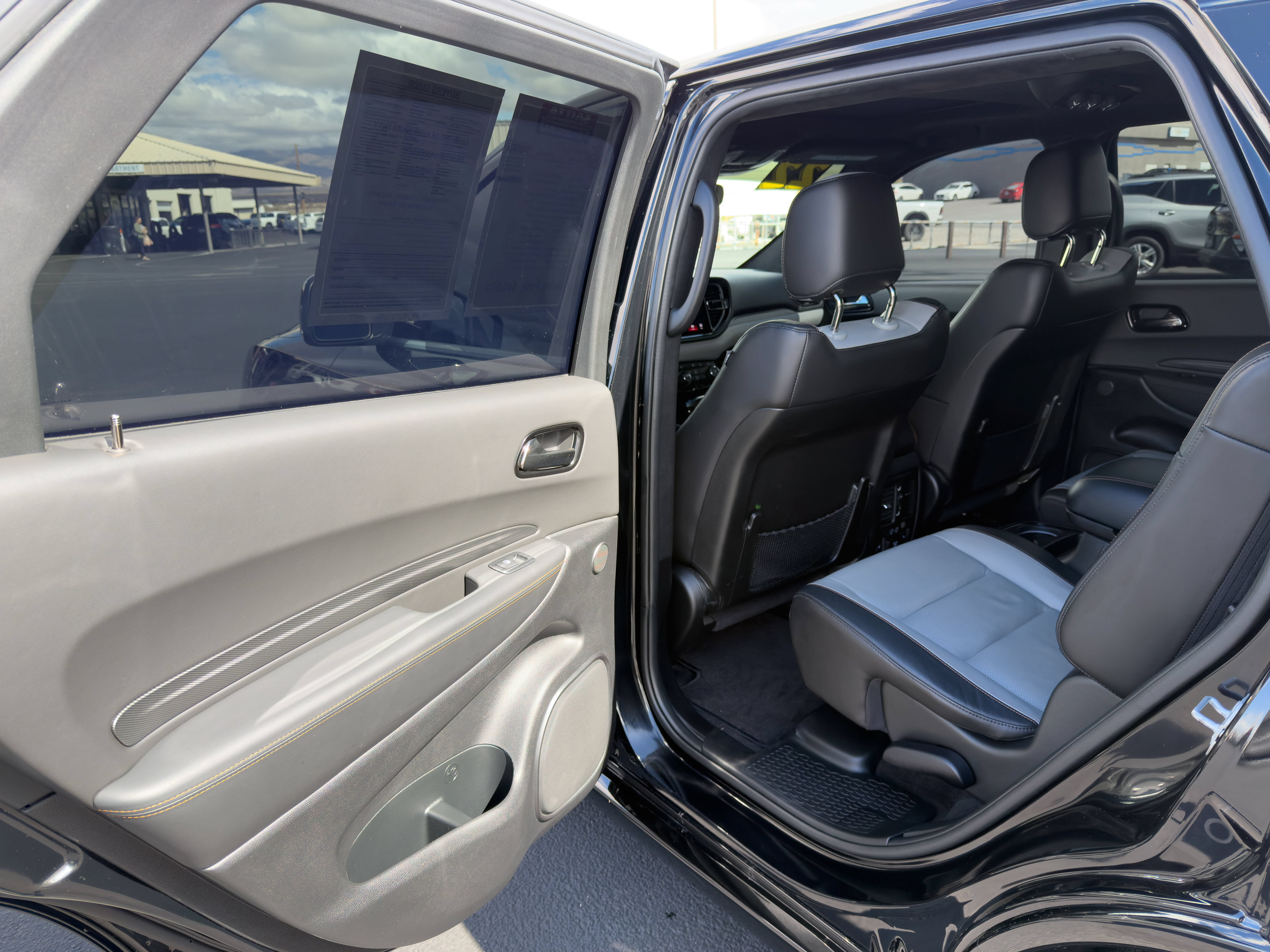 Used 2022 Dodge Durango R/T RWD image 13