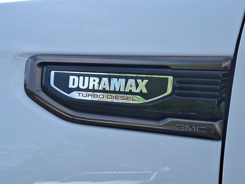 Used 2024 GMC Sierra 1500 AT4X w/ AT4X AEV Edition AWD/4WD image 34
