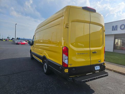 Used 2022 Ford Transit 250 148 High Roof Extended w/ Parcel Delivery Package RWD image 8