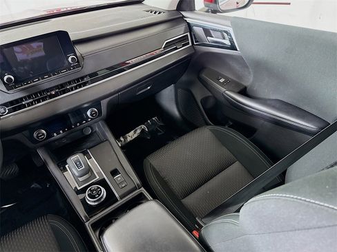 Used 2022 Mitsubishi Outlander ES image 25
