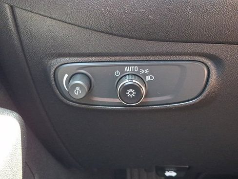 Used 2023 Chevrolet Equinox LT FWD image 30