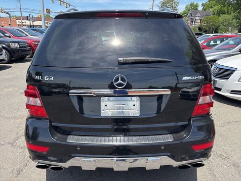 Used 2009 Mercedes-Benz ML 63 AMG 4MATIC image 8