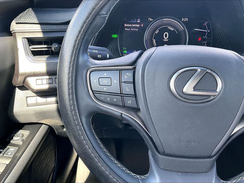Used 2019 Lexus UX 250h FWD image 24