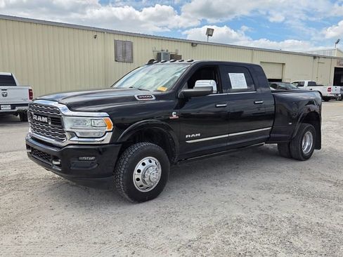 Certified 2019 RAM 3500 Limited image 3