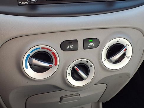 Used 2009 Hyundai Accent GS w/ Popular Equipment Pkg 2 image 19