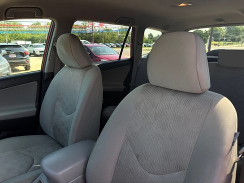 Used 2010 Toyota RAV4 4WD image 11