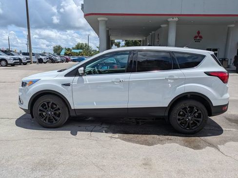 Used 2019 Ford Escape SE FWD image 7