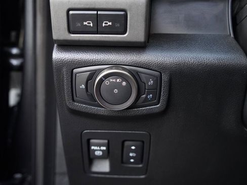 Used 2019 Ford F150 Raptor w/ Equipment Group 802A Luxury AWD/4WD image 26