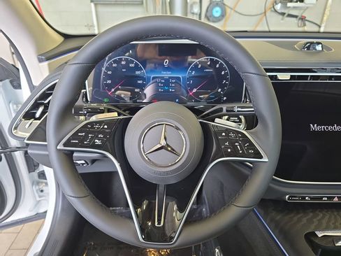 New 2026 Mercedes-Benz E 350 Sedan image 19