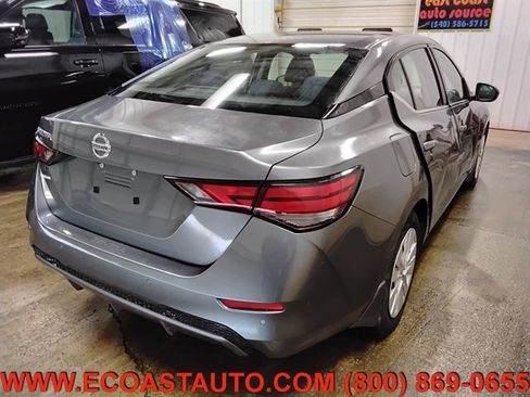 Used 2021 Nissan Sentra S image 2