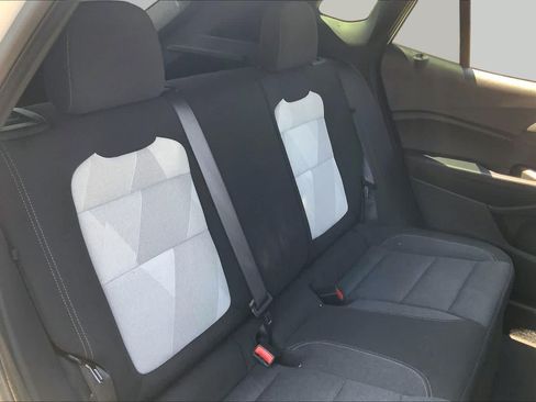 Used 2024 Chevrolet Trax RS w/ Driver Confidence Package FWD image 20