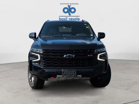 Used 2023 Chevrolet Suburban Z71 image 11