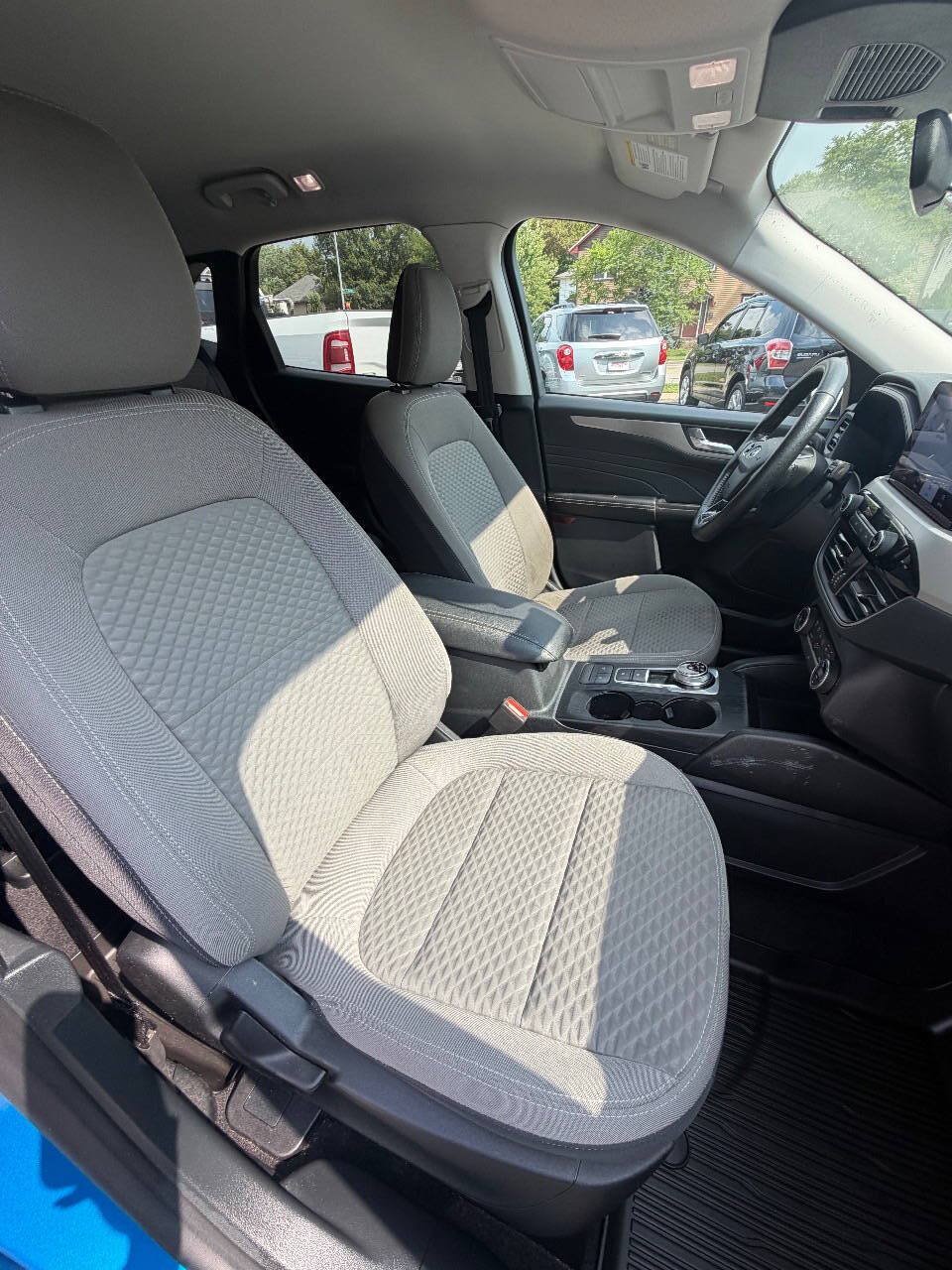 Used 2021 Ford Escape SE w/ Cold Weather Package FWD image 29
