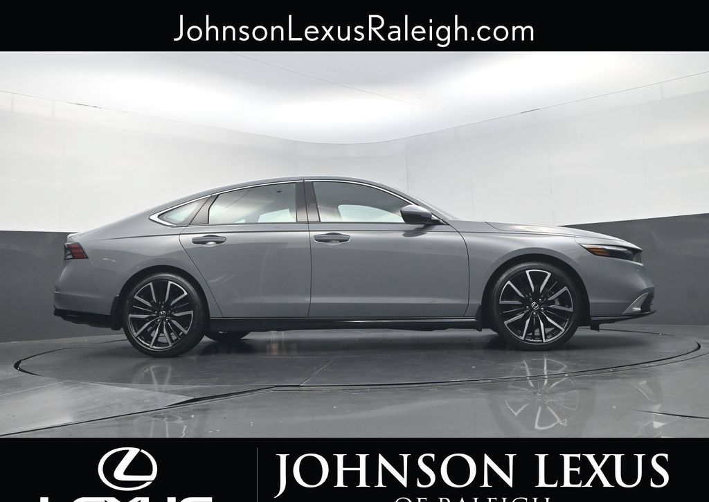 Used 2023 Honda Accord Touring image 20