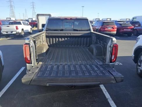 Used 2021 GMC Sierra 1500 Denali w/ Denali Ultimate Package AWD/4WD image 10