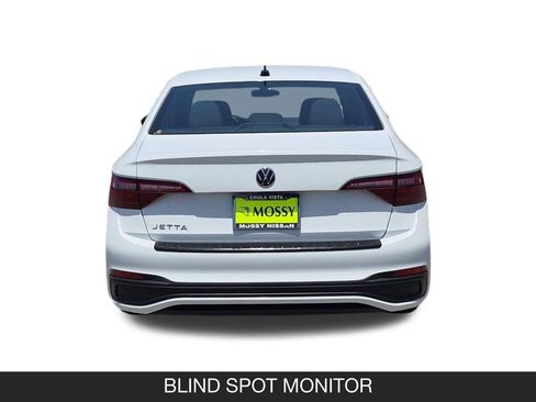 Used 2024 Volkswagen Jetta Sport FWD image 8