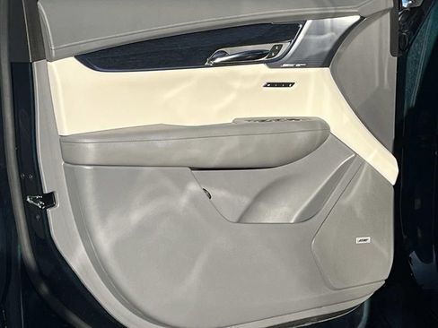 Certified 2024 Cadillac XT6 Premium Luxury w/ LPO, Floor Liner Package image 25