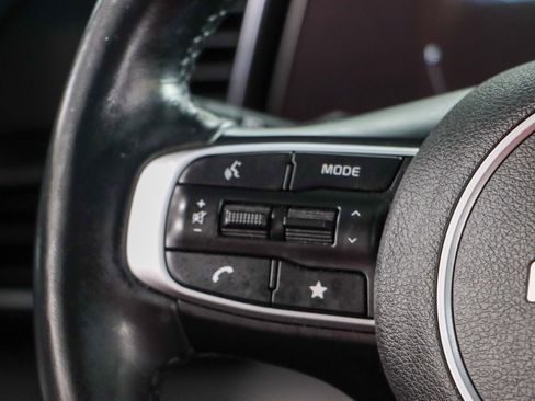 Used 2023 Kia Sportage SX image 13