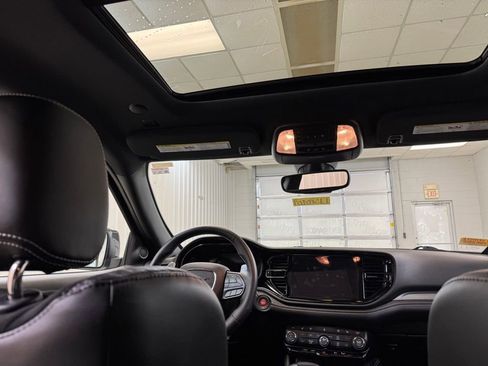 Used 2025 Dodge Durango SRT Hellcat w/ Black Package image 25