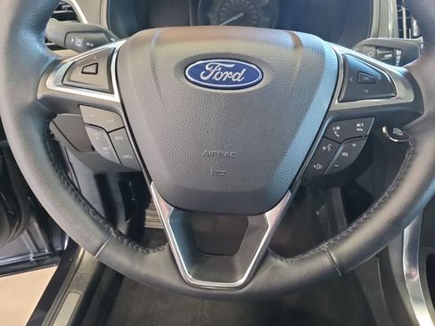 Used 2024 Ford Edge Titanium AWD/4WD image 18