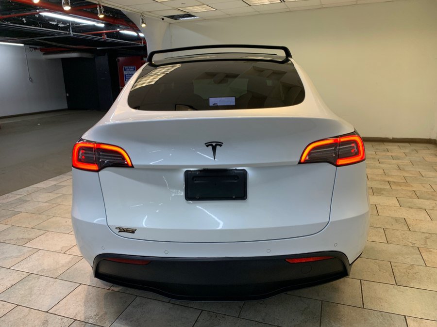 Used 2021 Tesla Model Y Performance AWD/4WD image 7
