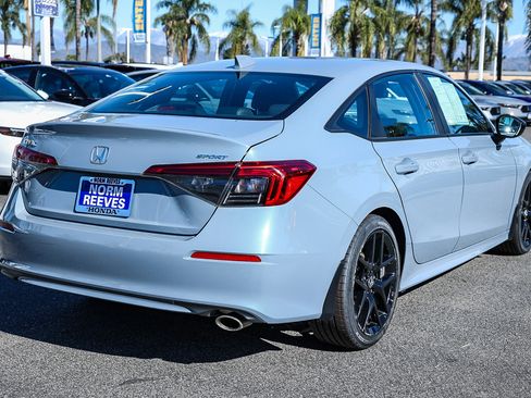Used 2023 Honda Civic Sport image 11