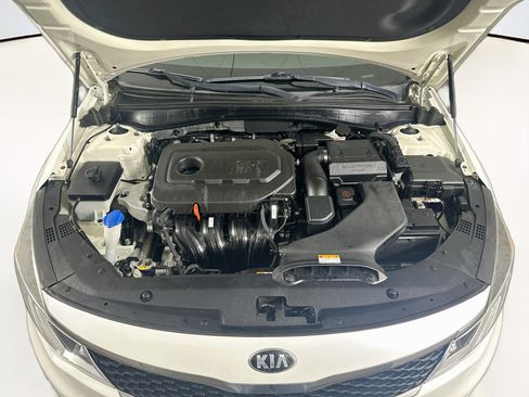 Used 2018 Kia Optima LX FWD image 32