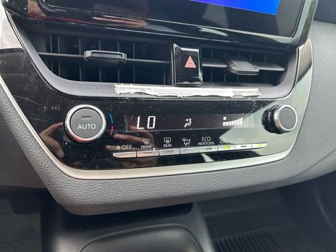Used 2023 Toyota Corolla LE FWD image 25