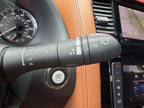 Used 2021 INFINITI QX80 Sensory w/ All-Season Package AWD/4WD image 19