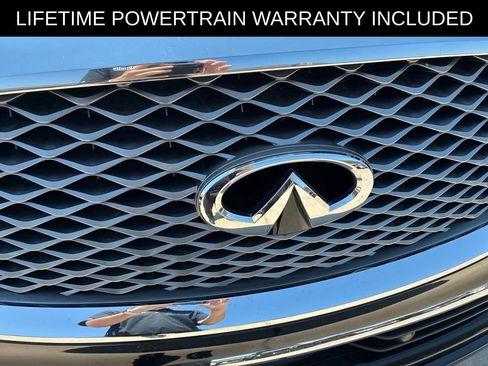 Used 2022 INFINITI QX80 Luxe w/ All-Season Package RWD image 3