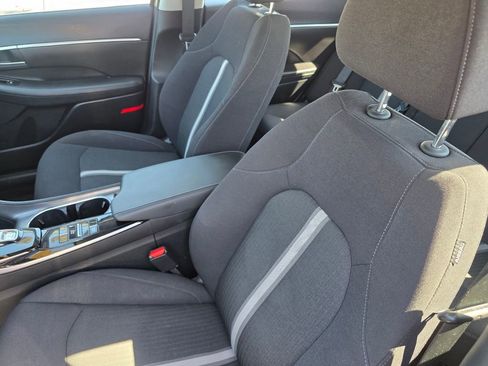 Used 2022 Hyundai Sonata SEL image 11