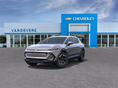 New 2026 Chevrolet Equinox EV LT image 8