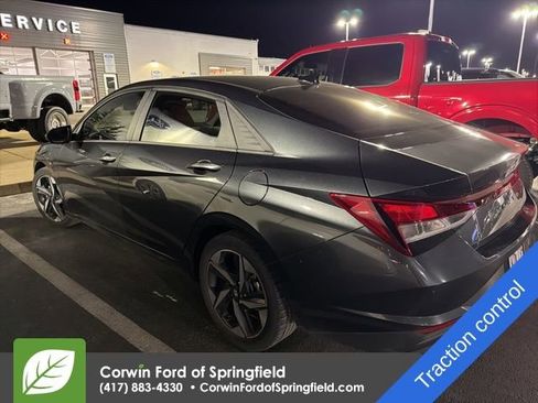 Used 2023 Hyundai Elantra SEL w/ Convenience Package image 8