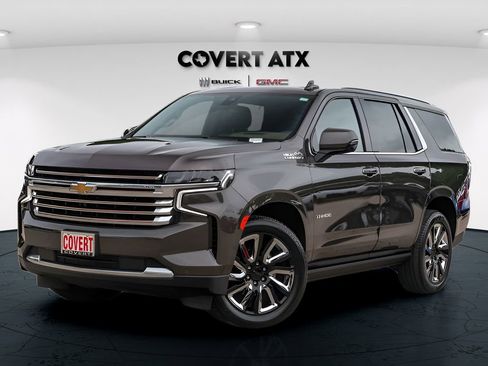 Used 2021 Chevrolet Tahoe High Country w/ Premium Package RWD image 1