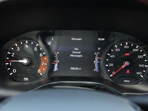 Used 2025 Jeep Compass Trailhawk AWD/4WD image 10