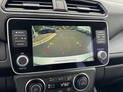 Used 2025 Nissan Leaf S FWD image 31