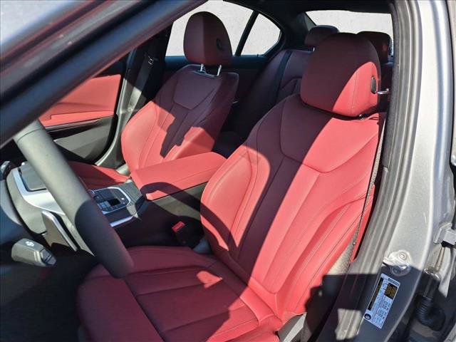 Used 2026 BMW 330i Sedan w/ Premium Package RWD image 4