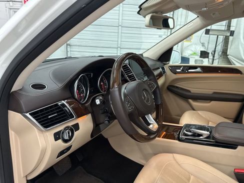 Used 2018 Mercedes-Benz GLS 450 4MATIC image 10