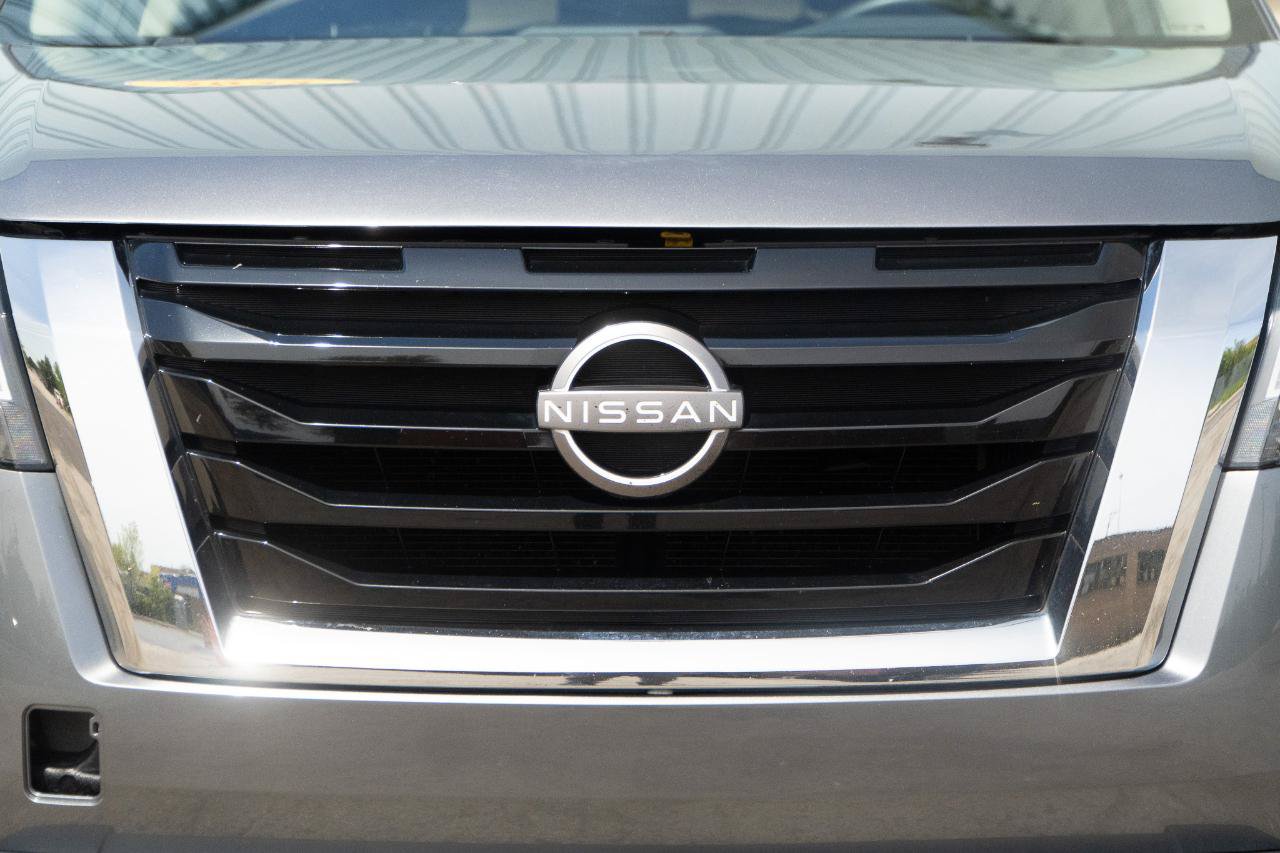 Used 2022 Nissan Pathfinder S AWD/4WD image 4