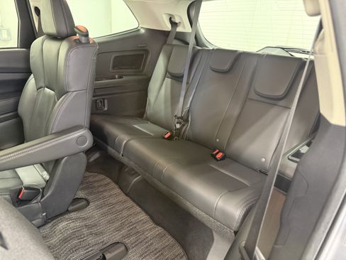 Used 2023 Subaru Ascent Limited image 29