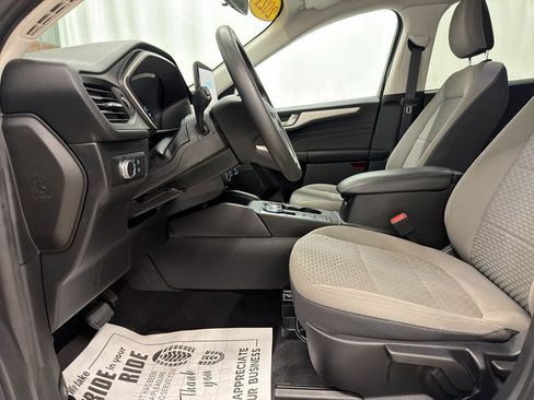 Used 2021 Ford Escape SE FWD image 20