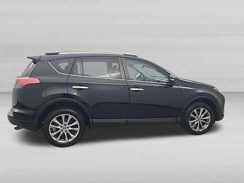 Used 2016 Toyota RAV4 Limited AWD/4WD image 3