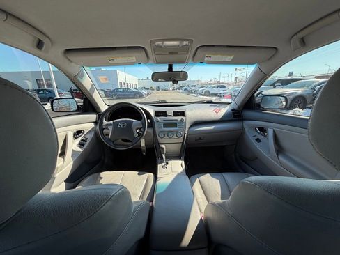 Used 2007 Toyota Camry LE image 3