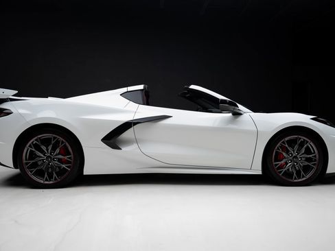 Used 2024 Chevrolet Corvette Stingray Coupe w/ 1LT image 38