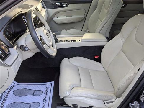 Used 2021 Volvo XC60 T5 Inscription w/ Advanced Package image 16