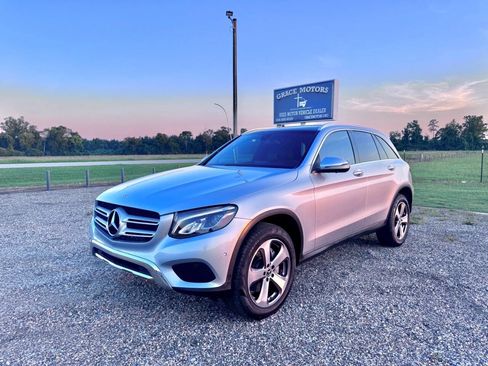 Used 2018 Mercedes-Benz GLC 300 image 4