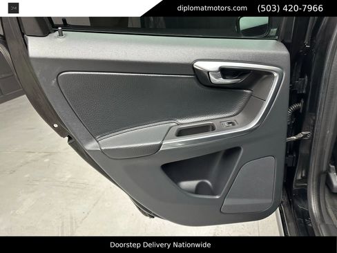 Used 2014 Volvo XC60 3.2 image 24