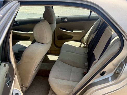 Used 2003 Honda Accord LX image 14